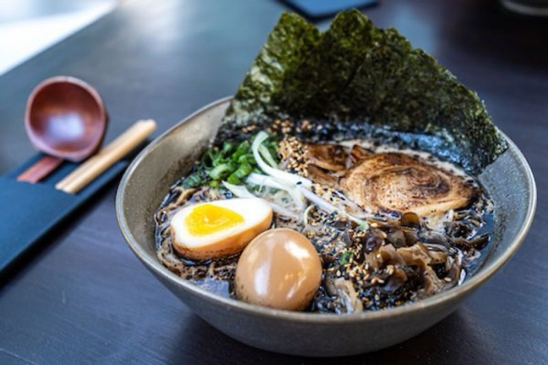 JAPANESE RESTAURANT IN BUSY PLAZA — ELK GROVE